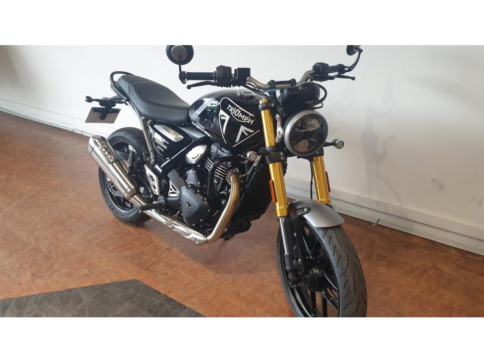 TRIUMPH SPEED 400