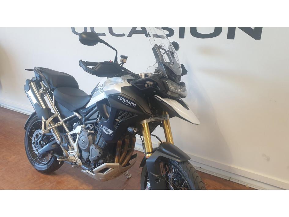 TRIUMPH TIGER 1200 RALLY PRO