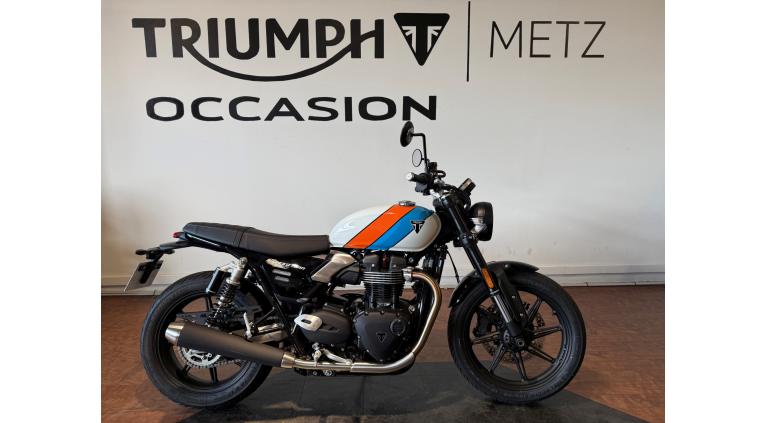 TRIUMPH SPEED TWIN 900