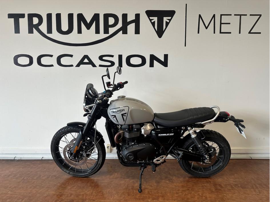 TRIUMPH SCRAMBLER 1200