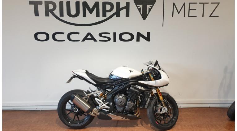 TRIUMPH SPEED TRIPLE 1200 RR