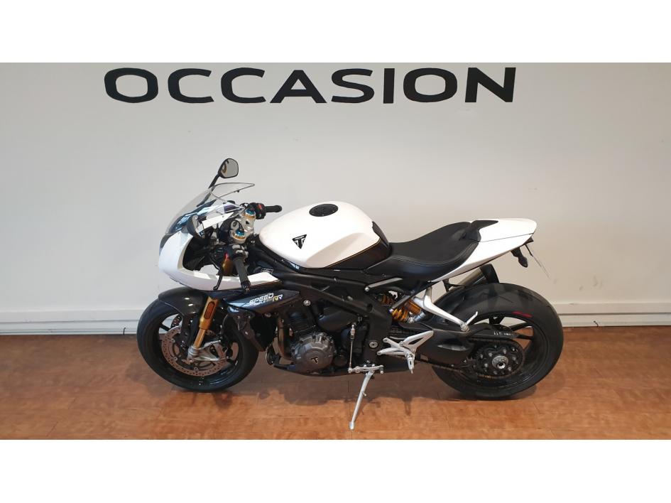 TRIUMPH SPEED TRIPLE 1200 RR