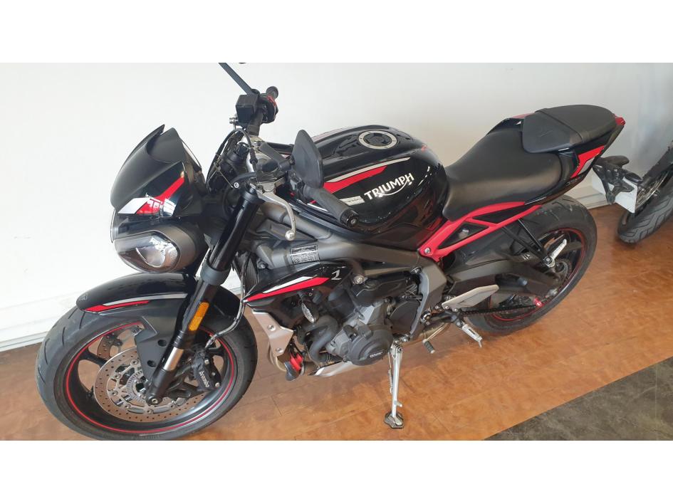 TRIUMPH STREET TRIPLE 765 R LOW