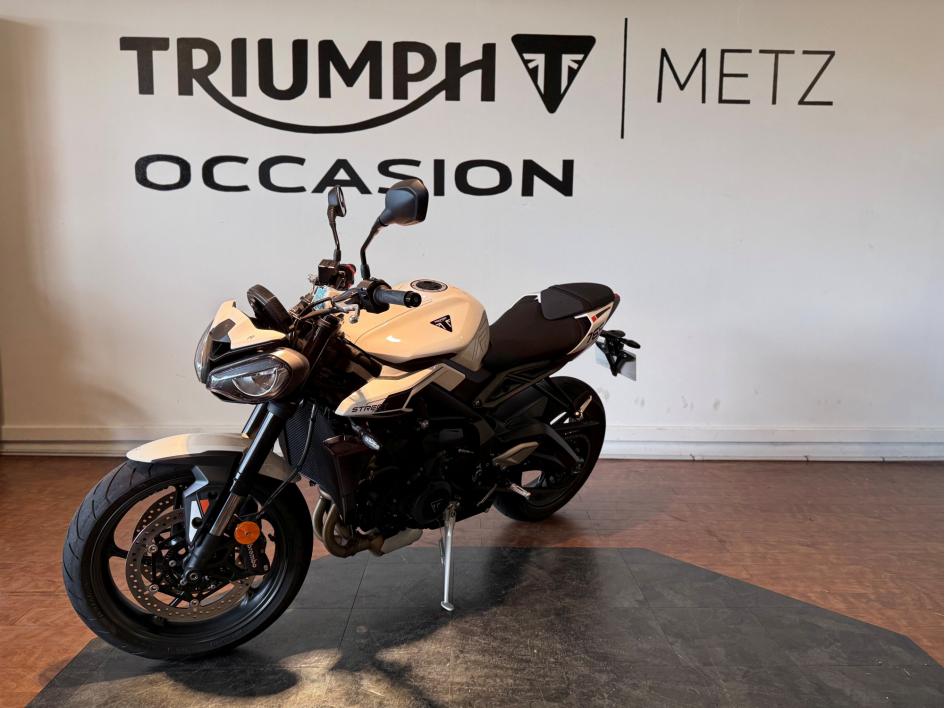 TRIUMPH STREET TRIPLE 765 R